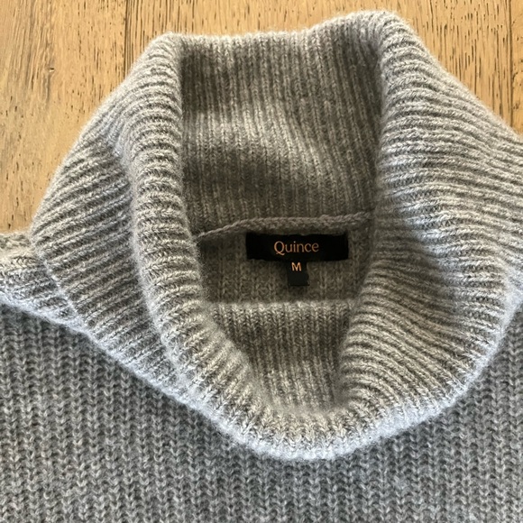 Quince heather grey Mongolian cashmere fisherman turtleneck sweater - Picture 2 of 4